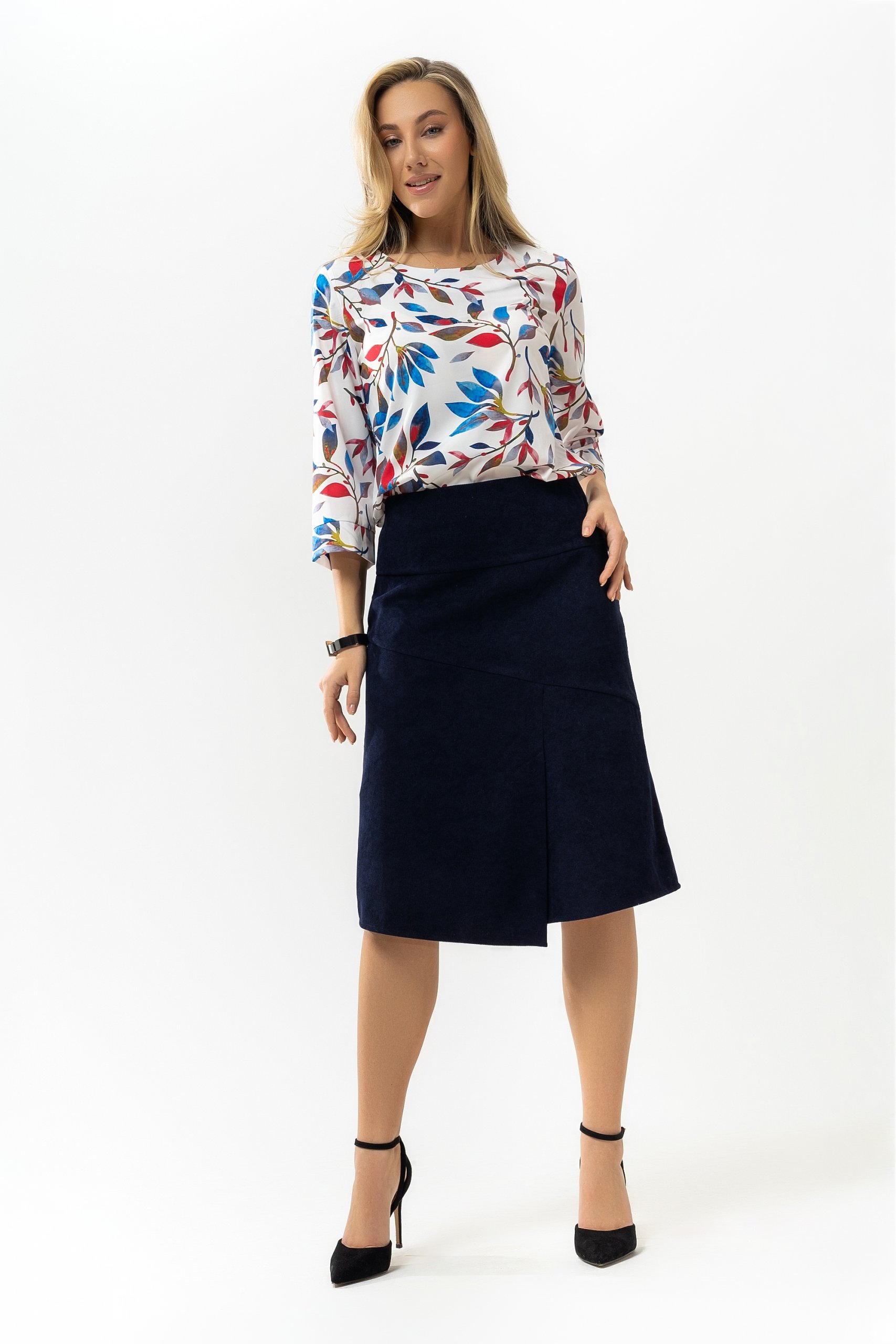 Юбка из вельвета темно-синяя